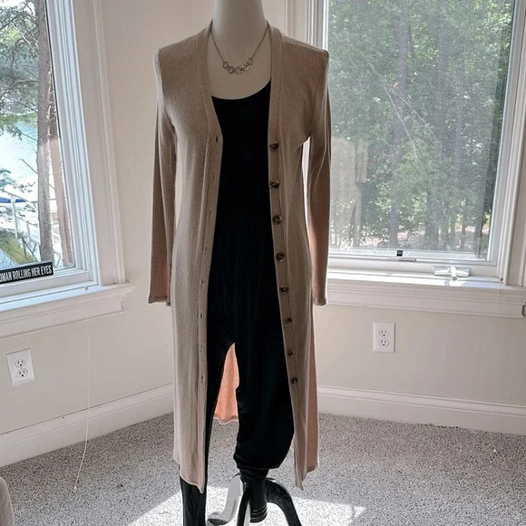 Gibson Sweaters - NWOT Gibsonlook Long Tan Ribbed Duster, Medium, Never Worn
